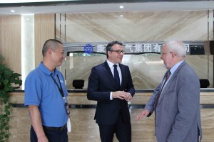 Kangshuo Group President Mr. Bin Liu and Solidscape CEO Fabio Esposito hosted the former Prime Minister of Germany, Mr. Lothar de Maizière at Kangshuo’s massive 3D Printing Service Bureau in China